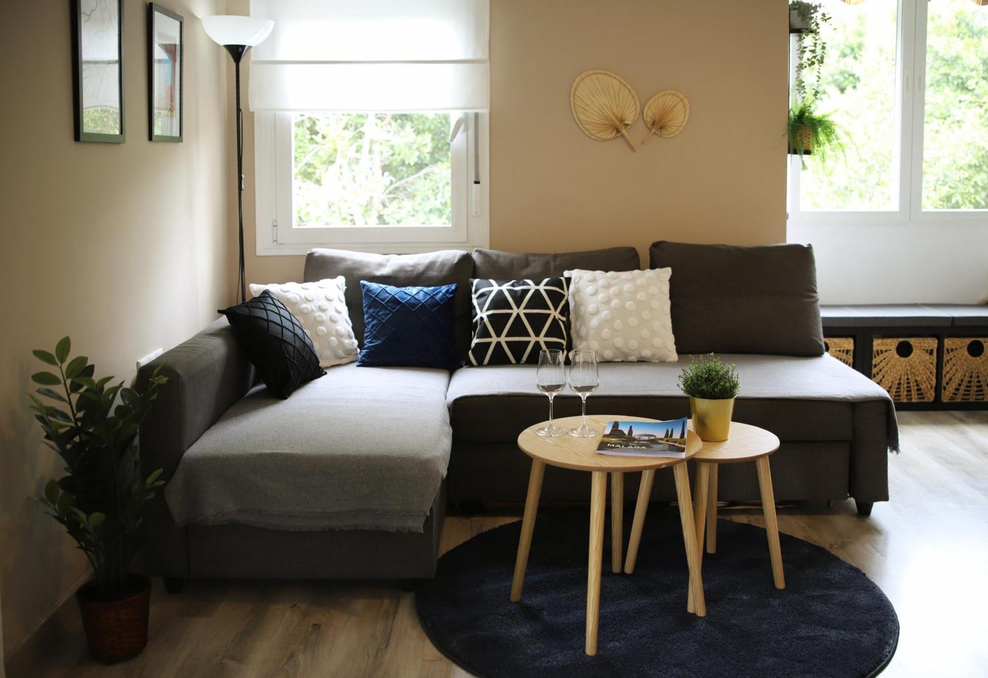 Apartment Charming - Relax & Work Malaga